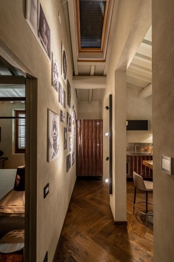 Oltrarno 1881 Apartments フィレンツェ エクステリア 写真