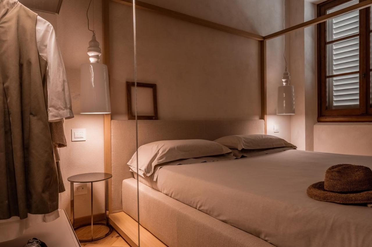 Oltrarno 1881 Apartments フィレンツェ エクステリア 写真